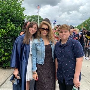 Meet your Posher, Abigail